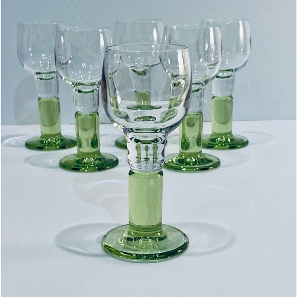 🌟5xHP🌟VTG 6 Rocco Limoncino Green Pedestal Cordial Glasses Bormioli Rocco - Picture 2 of 6